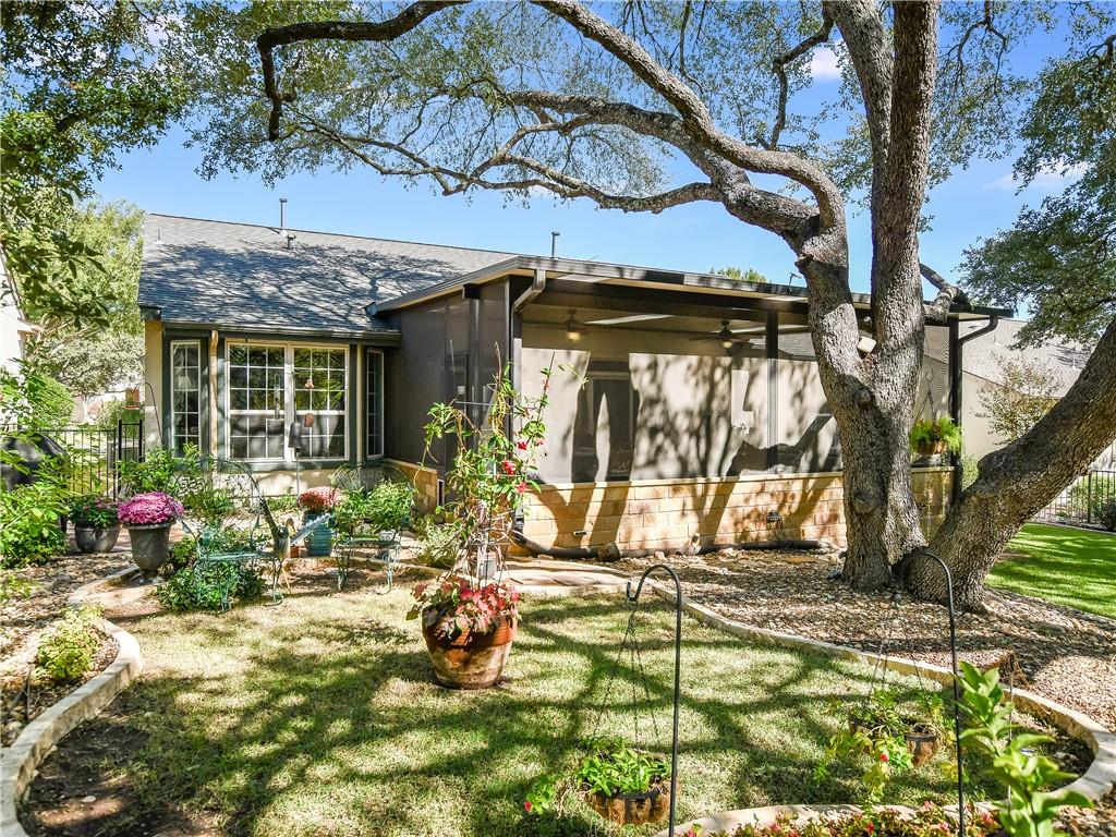 302 San Saba Dr Property Photo 27