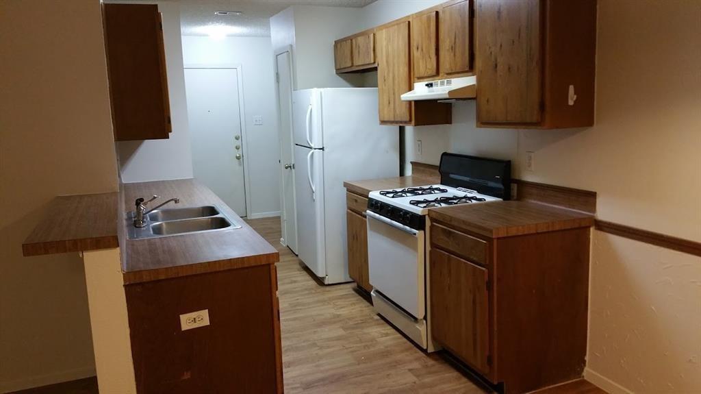 11925 Sunhillow Bnd #a Property Photo 4