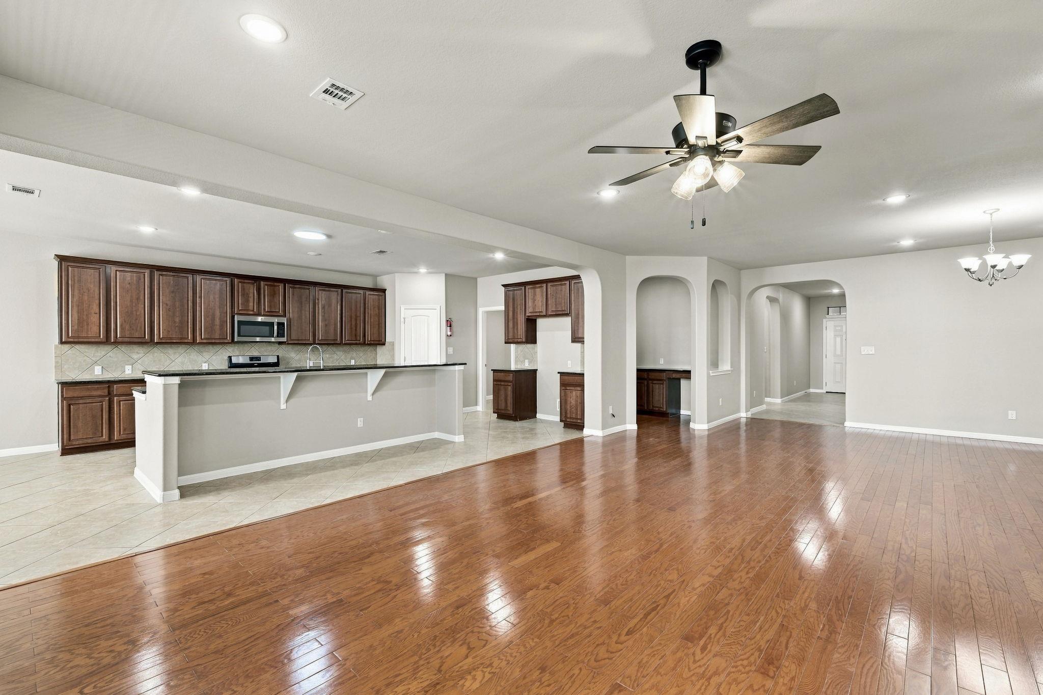17805 Silent Harbor Loop Property Photo 5
