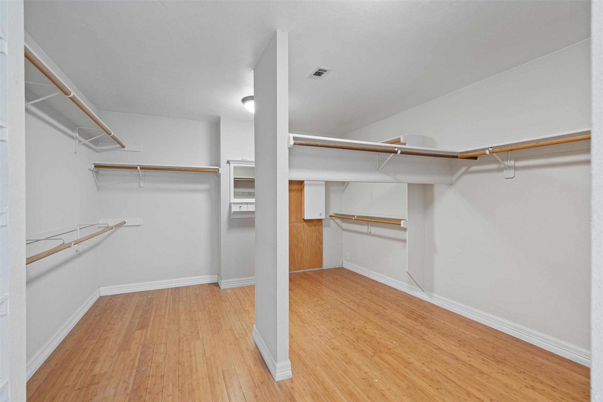 11006 Pebble Garden Ln Property Photo 26