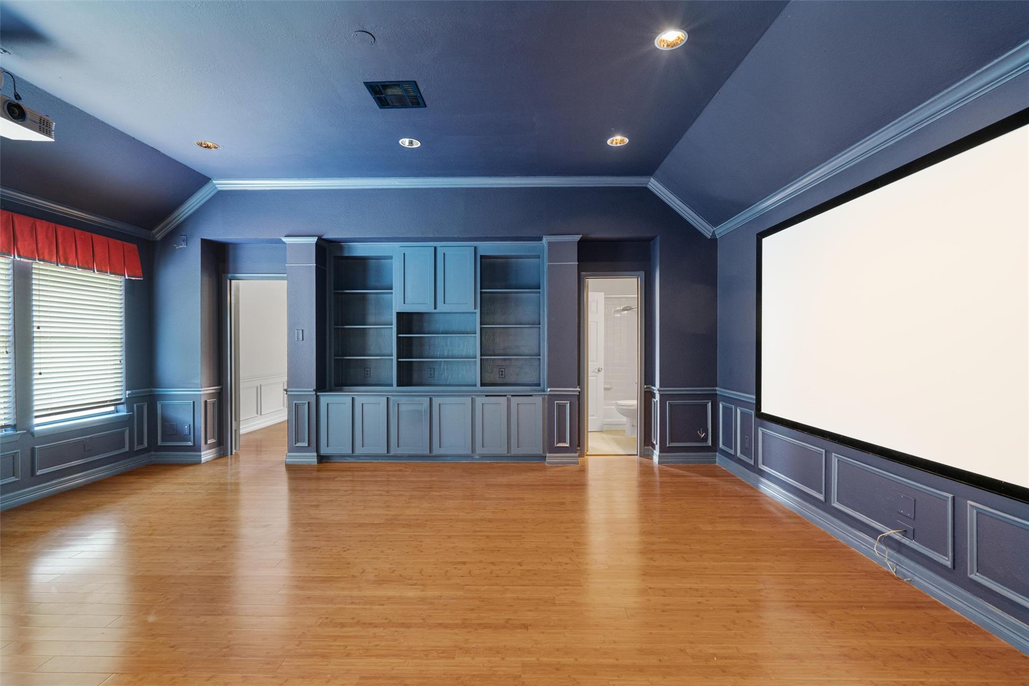 11006 Pebble Garden Ln Property Photo 27