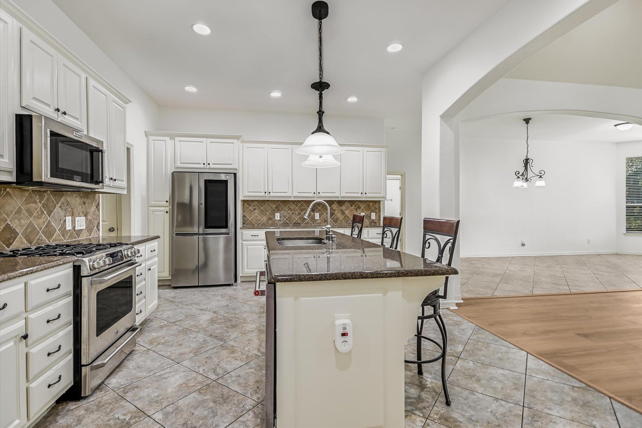 2019 Westvalley Pl Property Photo 3