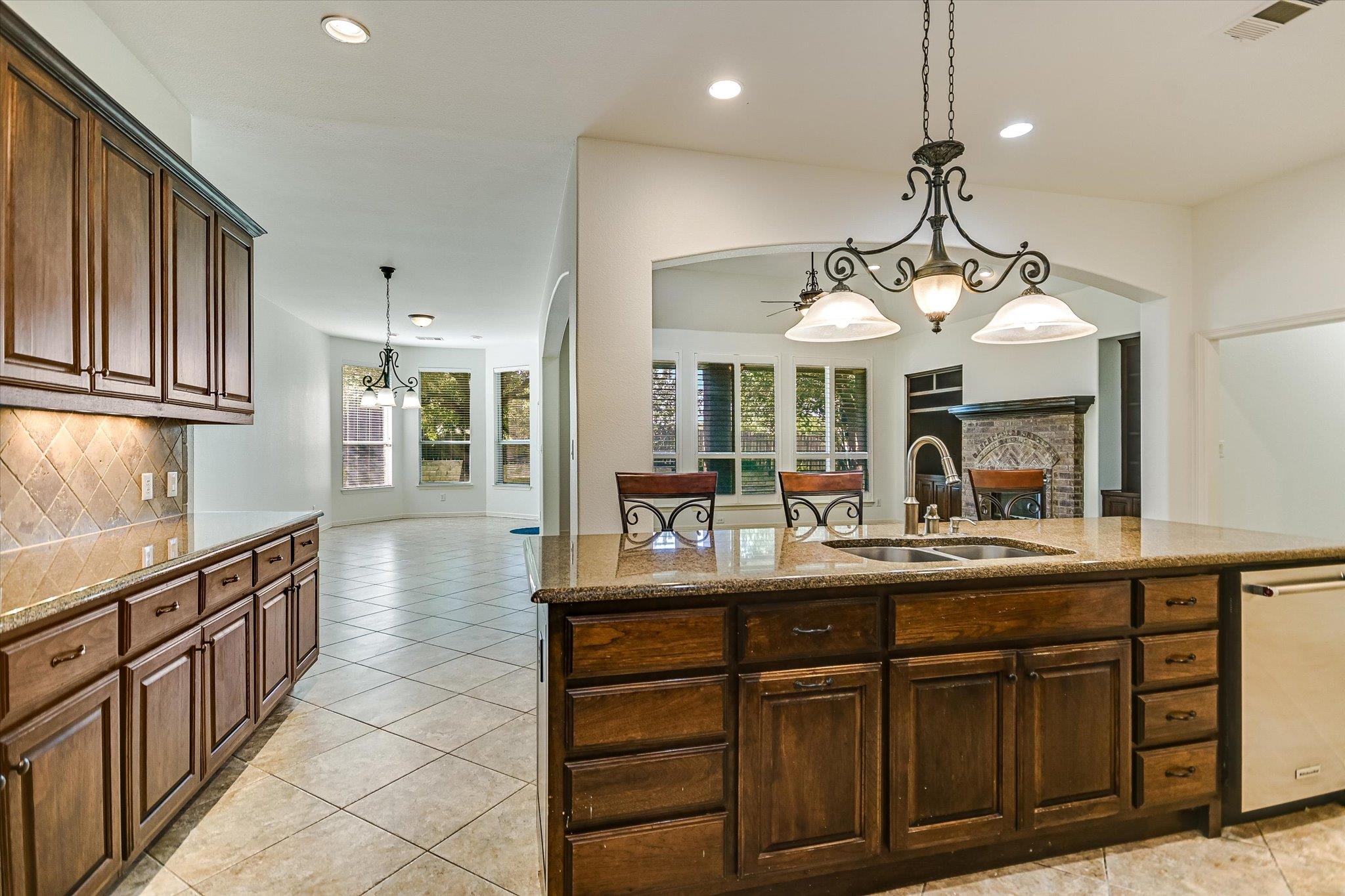2019 Westvalley Pl Property Photo 4