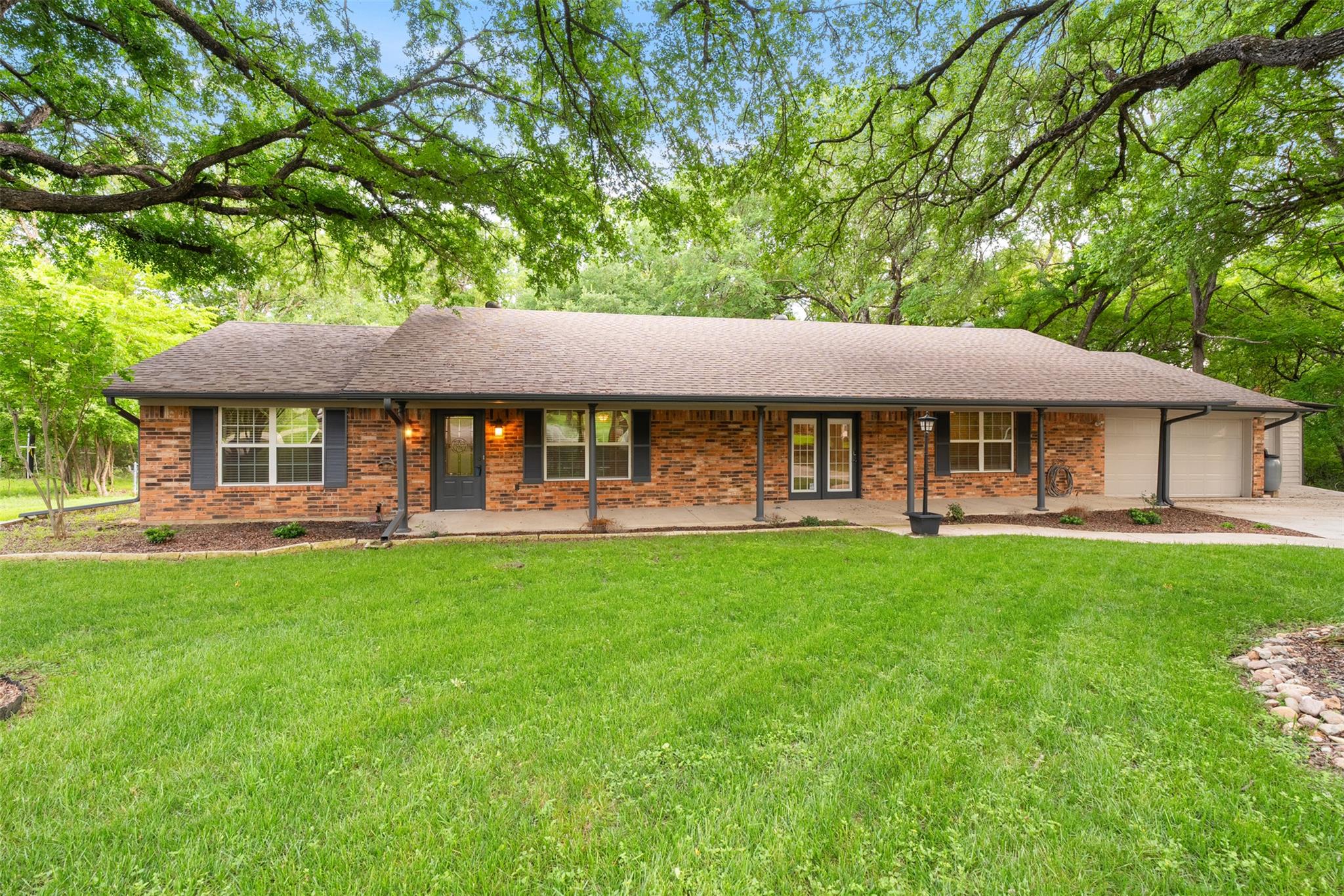 3525 Centennial Dr Property Photo 1