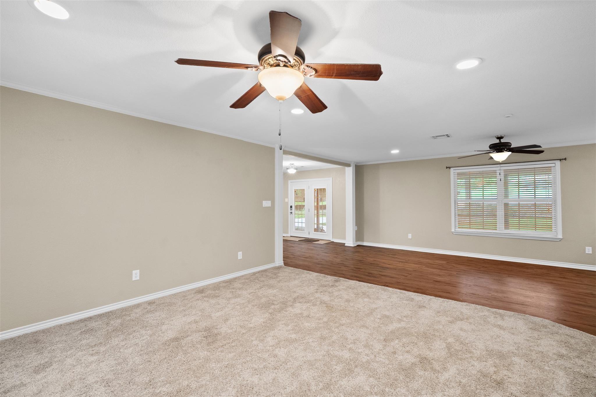 3525 Centennial Dr Property Photo 8