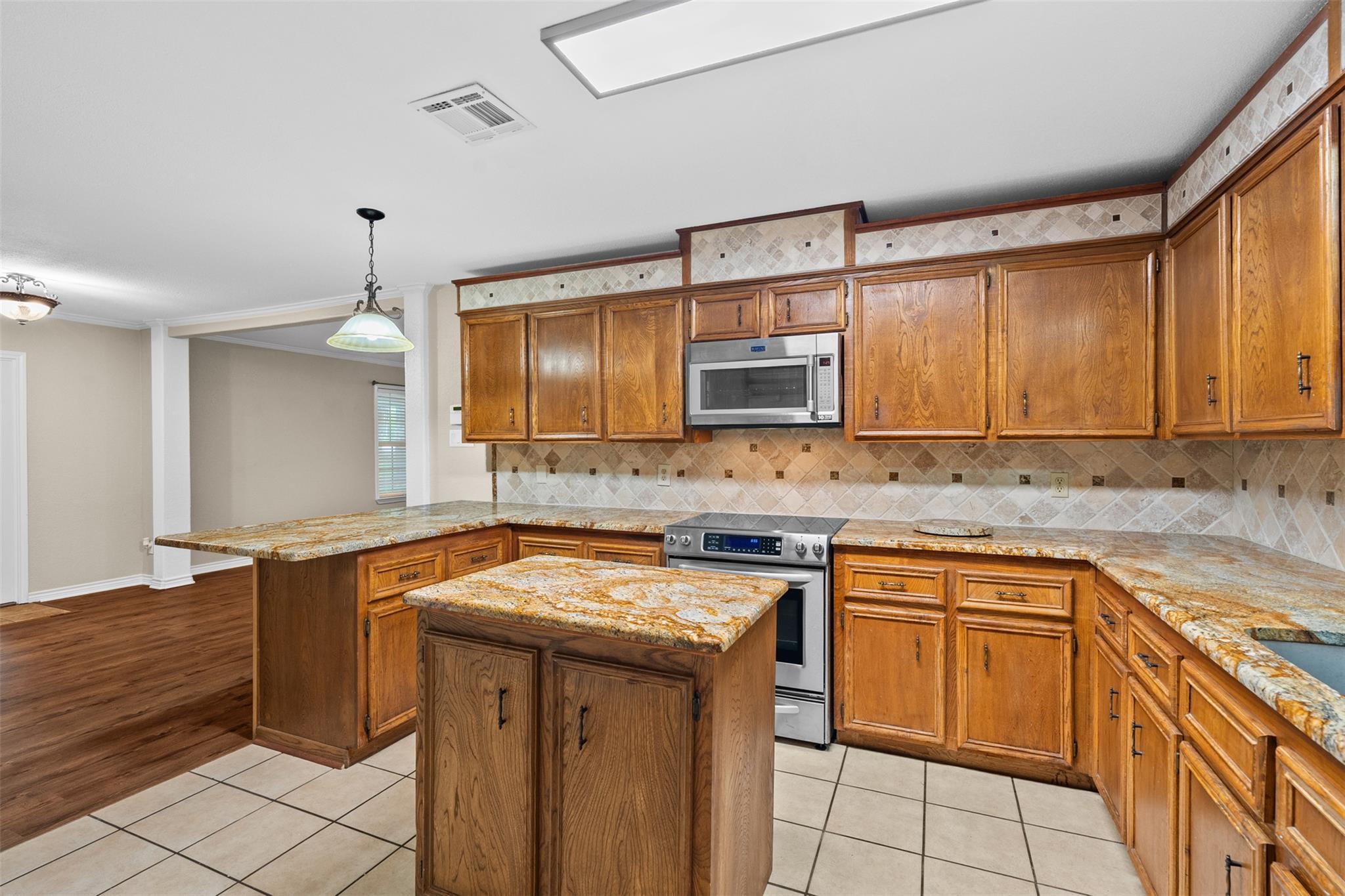 3525 Centennial Dr Property Photo 12