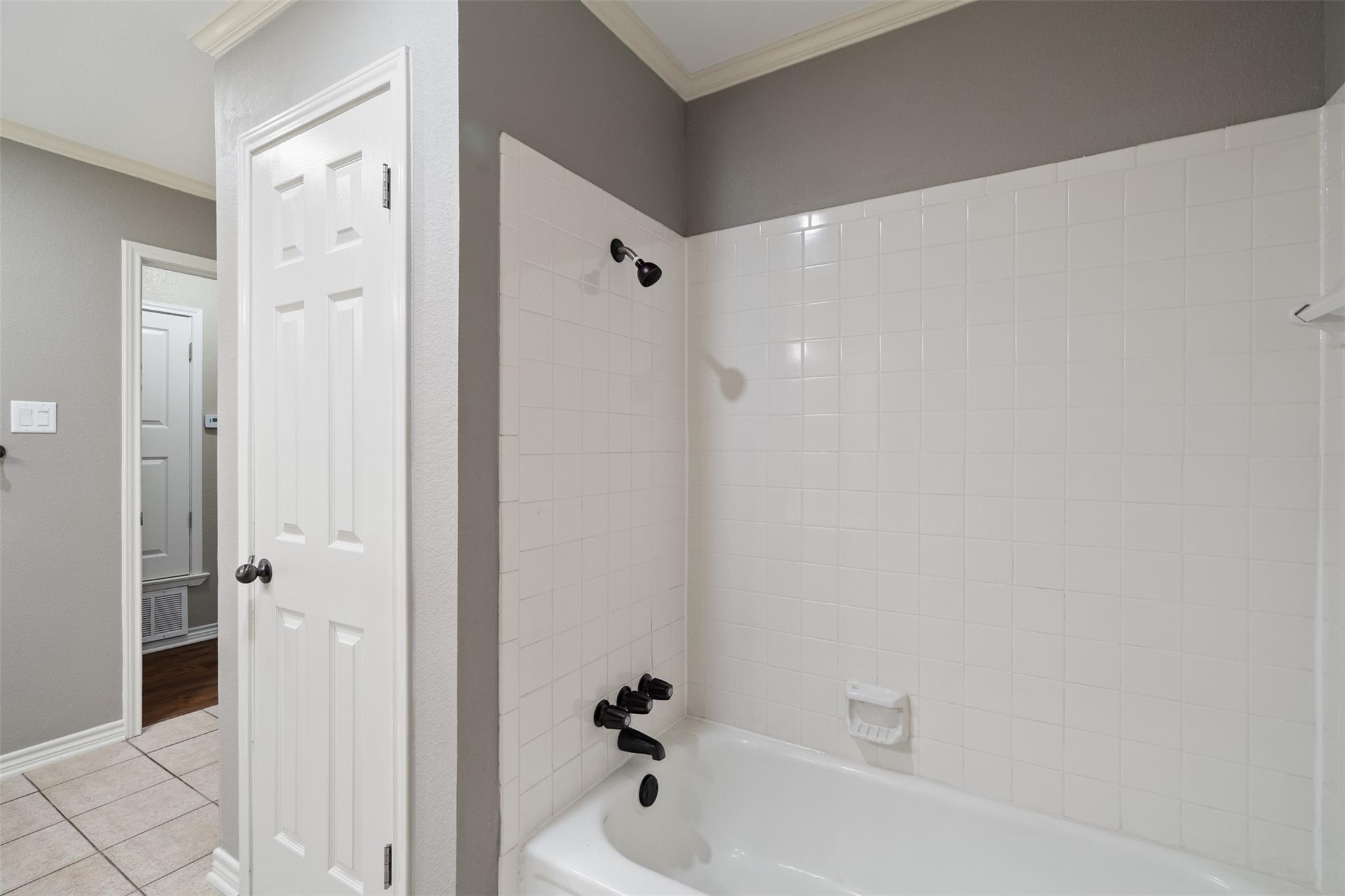 3525 Centennial Dr Property Photo 22