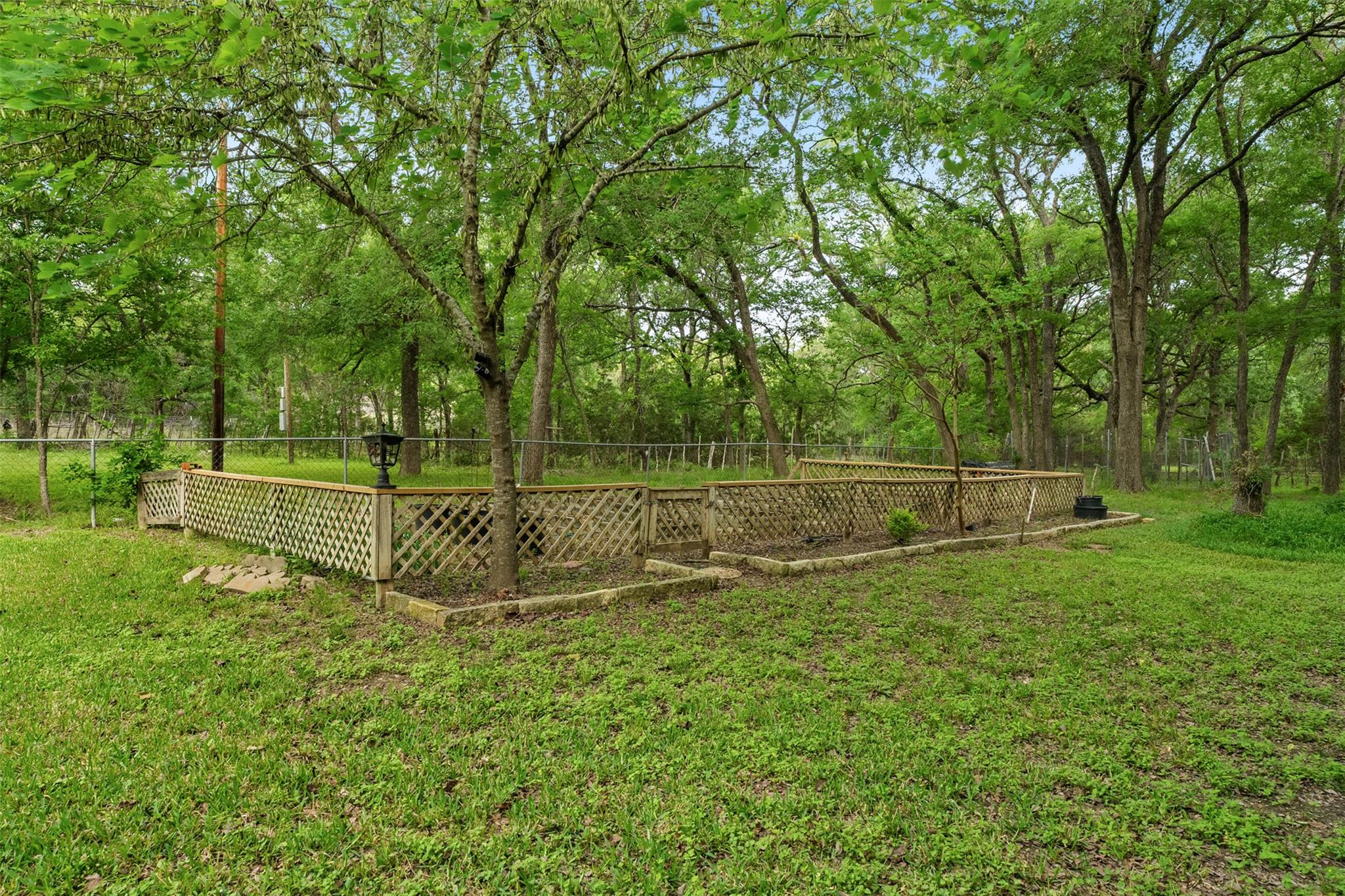 3525 Centennial Dr Property Photo 31