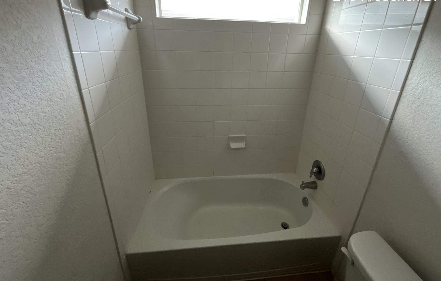 216 Frederick Dr Property Photo 15