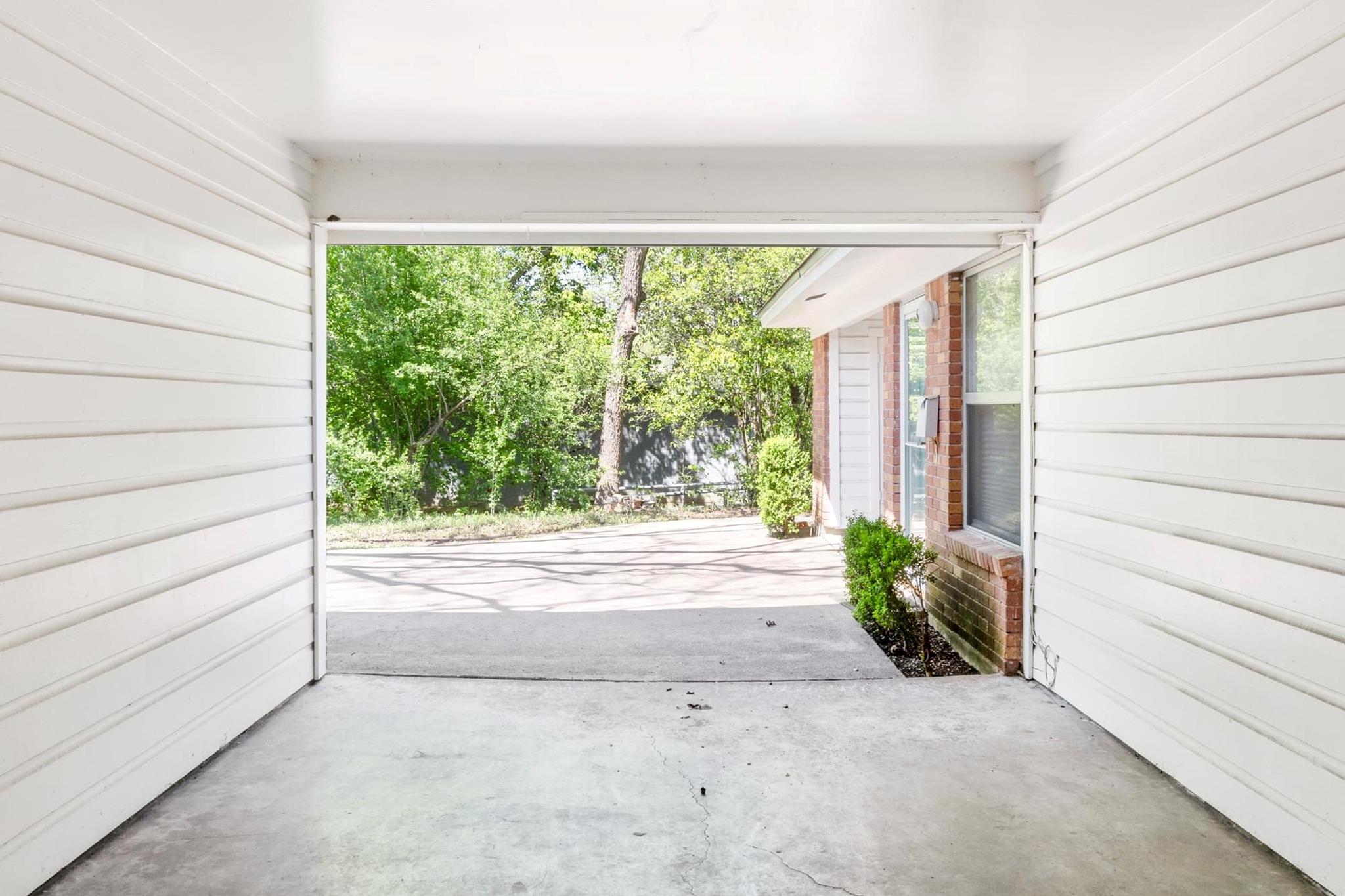 1909 Fairlawn Ln Property Photo 18
