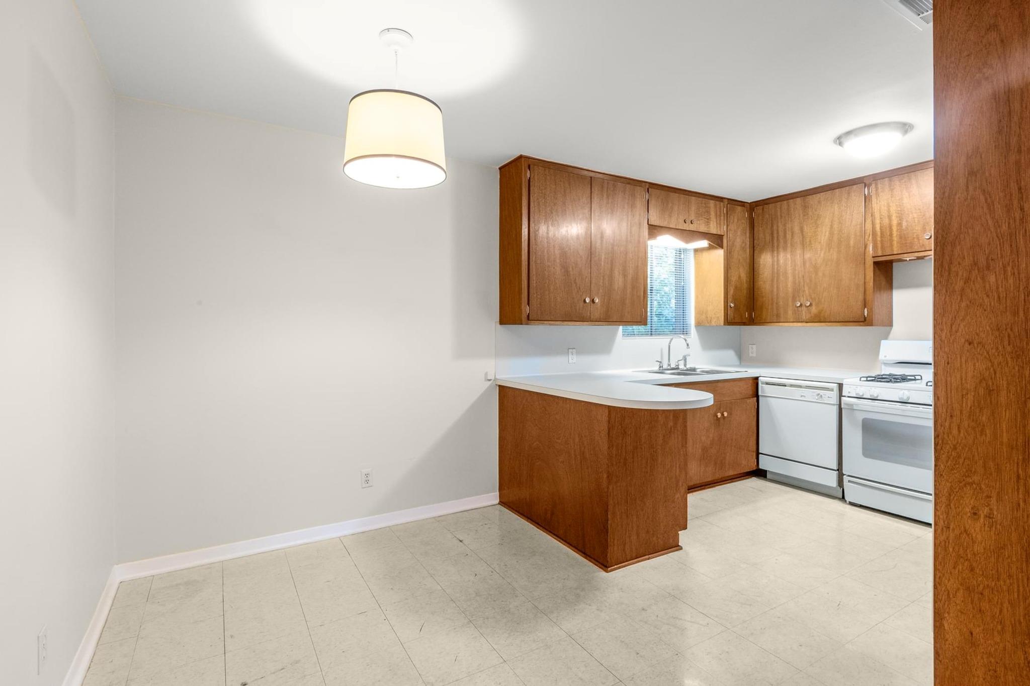 1909 Fairlawn Ln Property Photo 22