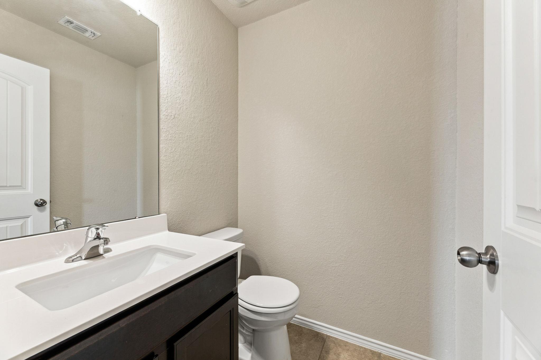 1005 Ibis Falls Loop Property Photo 24