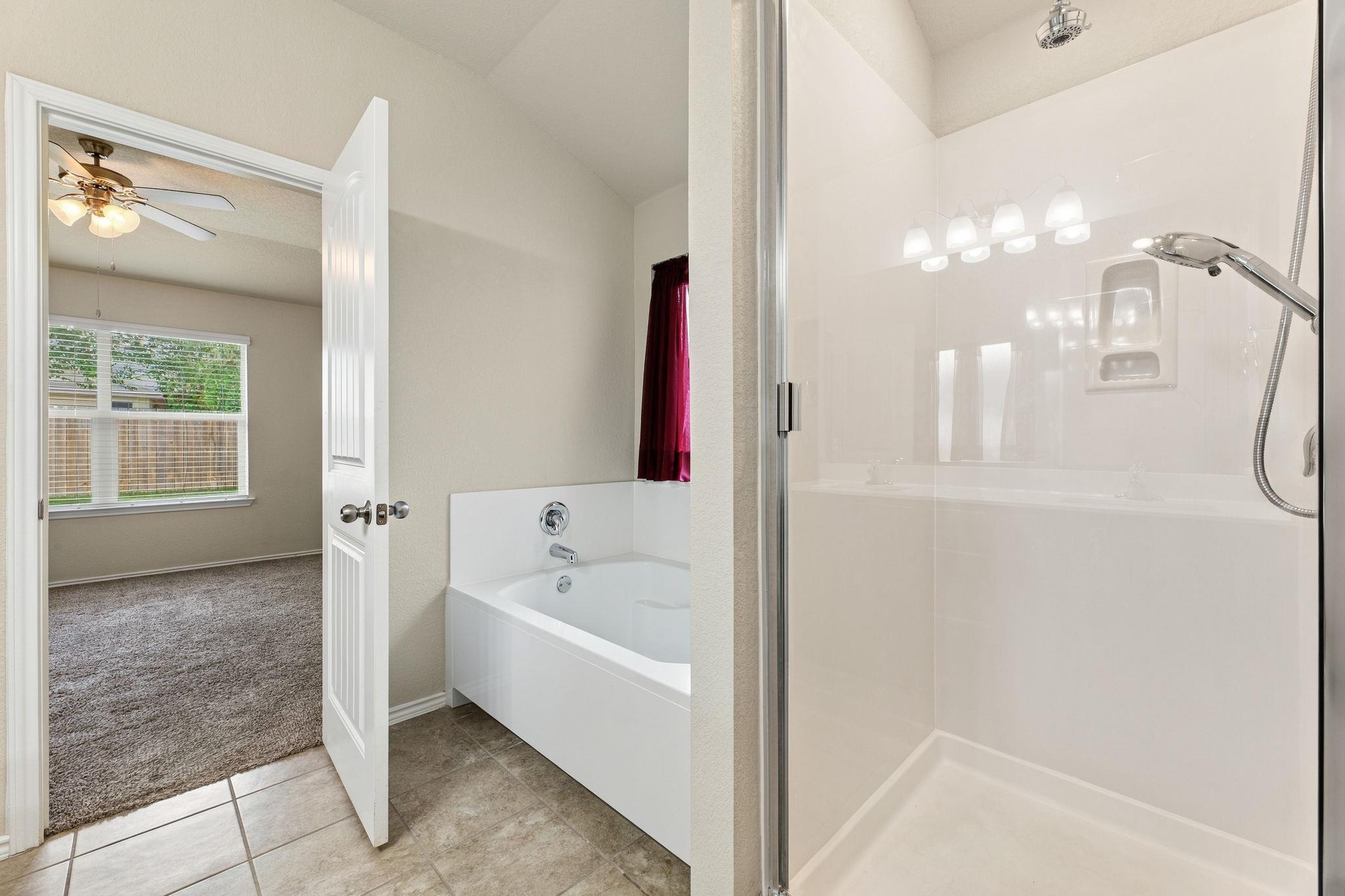 1005 Ibis Falls Loop Property Photo 29