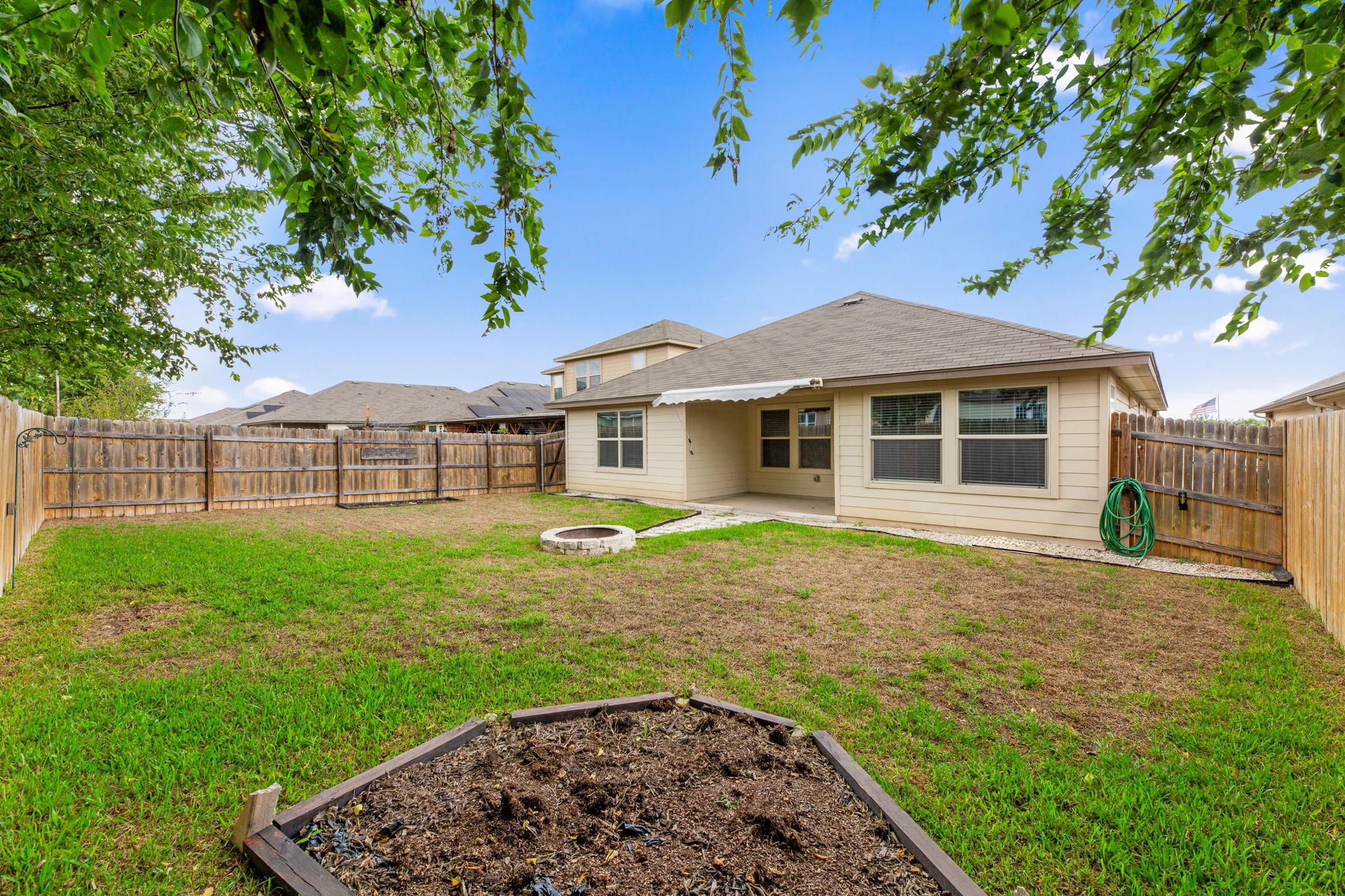 1005 Ibis Falls Loop Property Photo 34