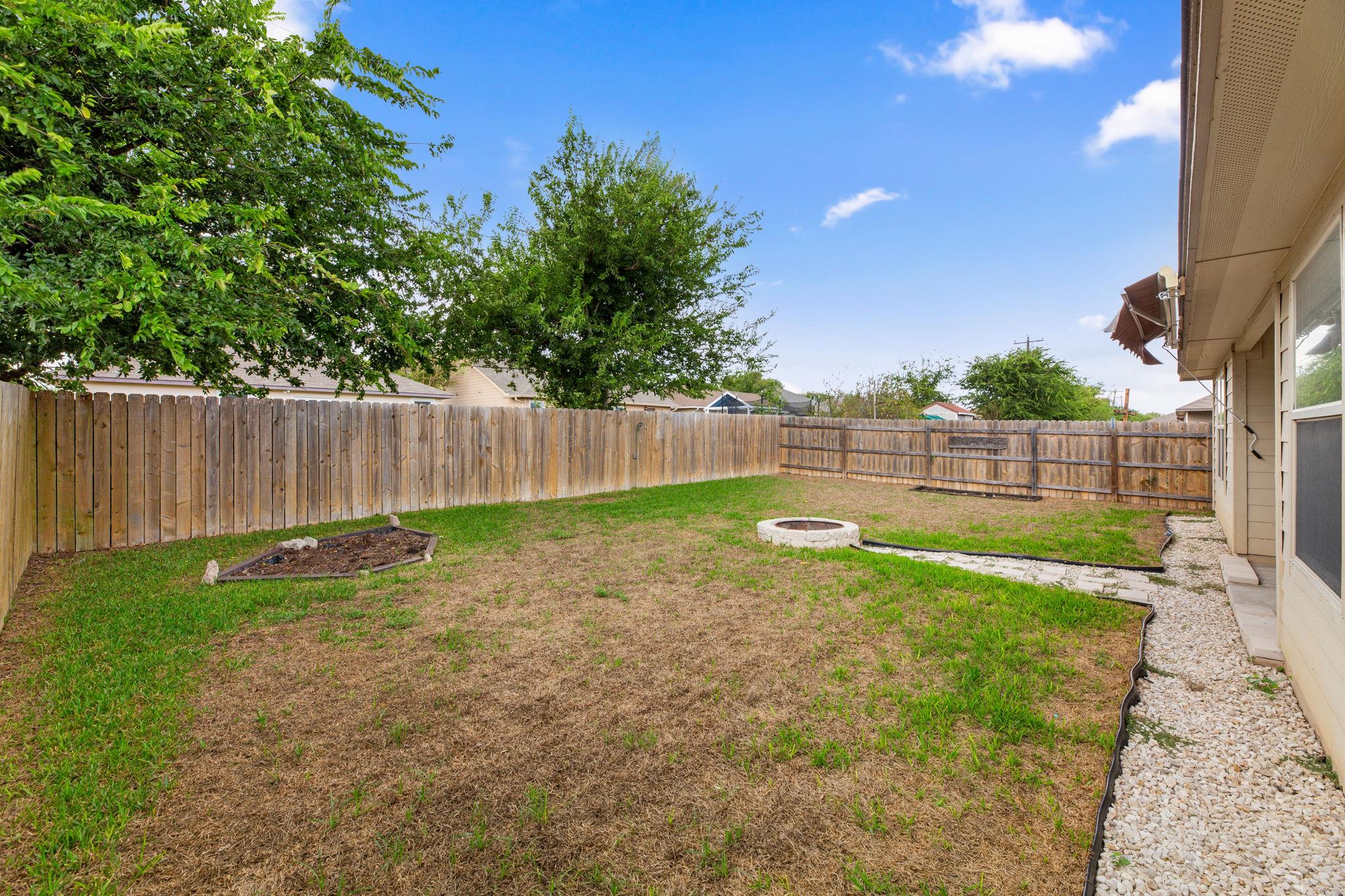 1005 Ibis Falls Loop Property Photo 36