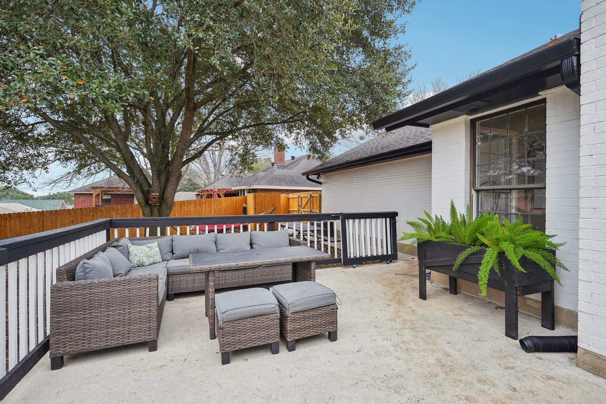 2339 Normandy Grace Property Photo 26