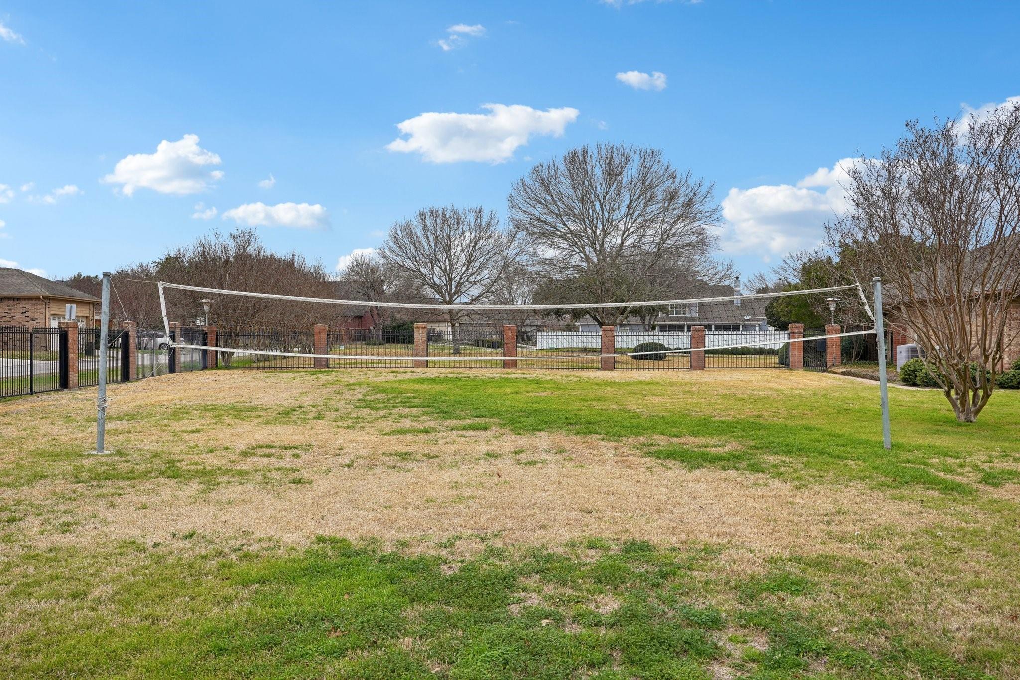 2339 Normandy Grace Property Photo 33