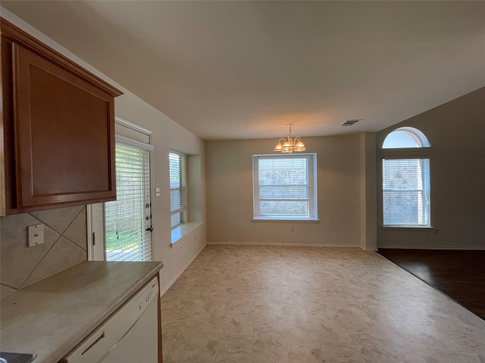 3830 Castle Rock Cv Property Photo 7