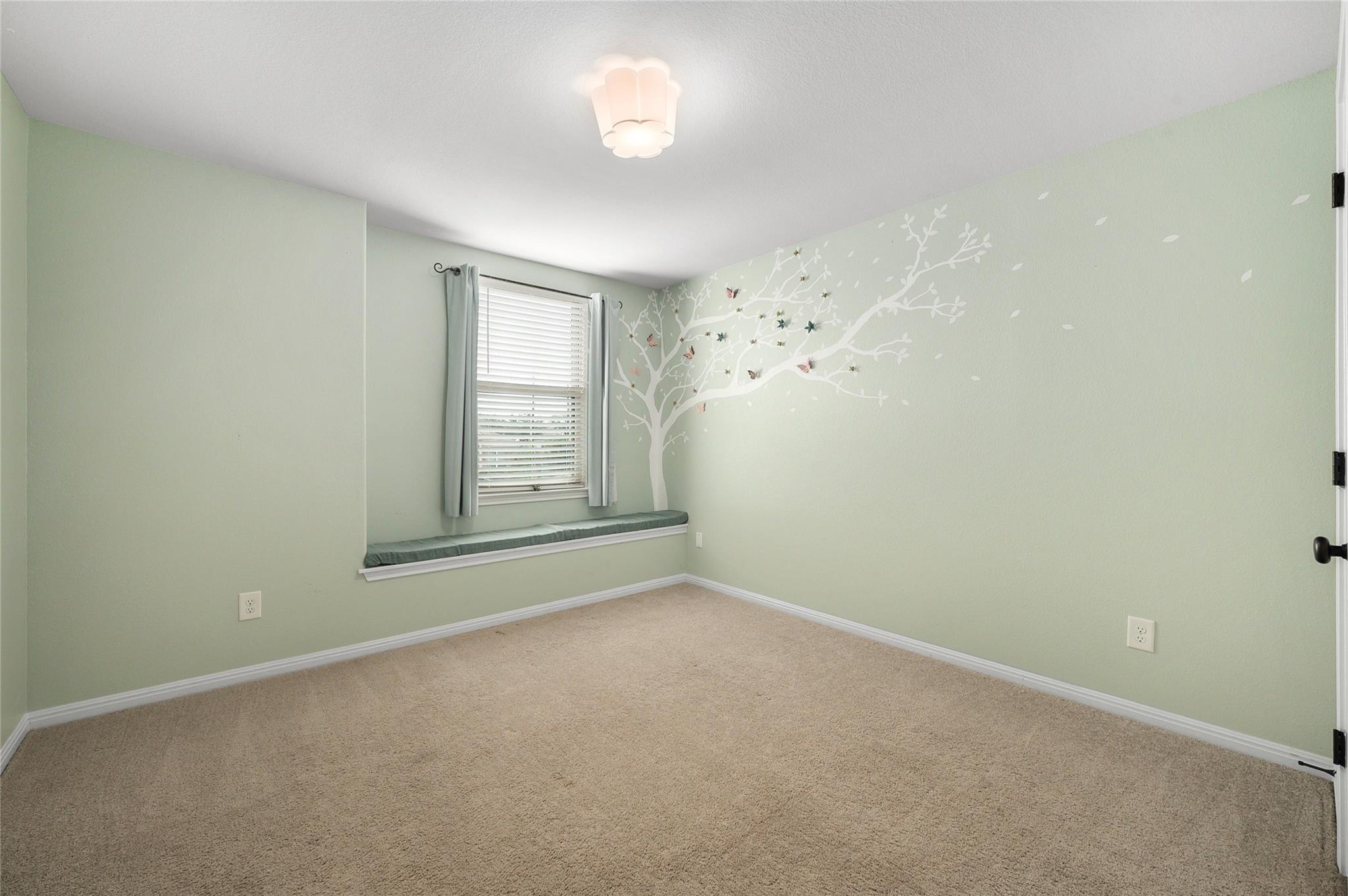 101 Lambert St Property Photo 25