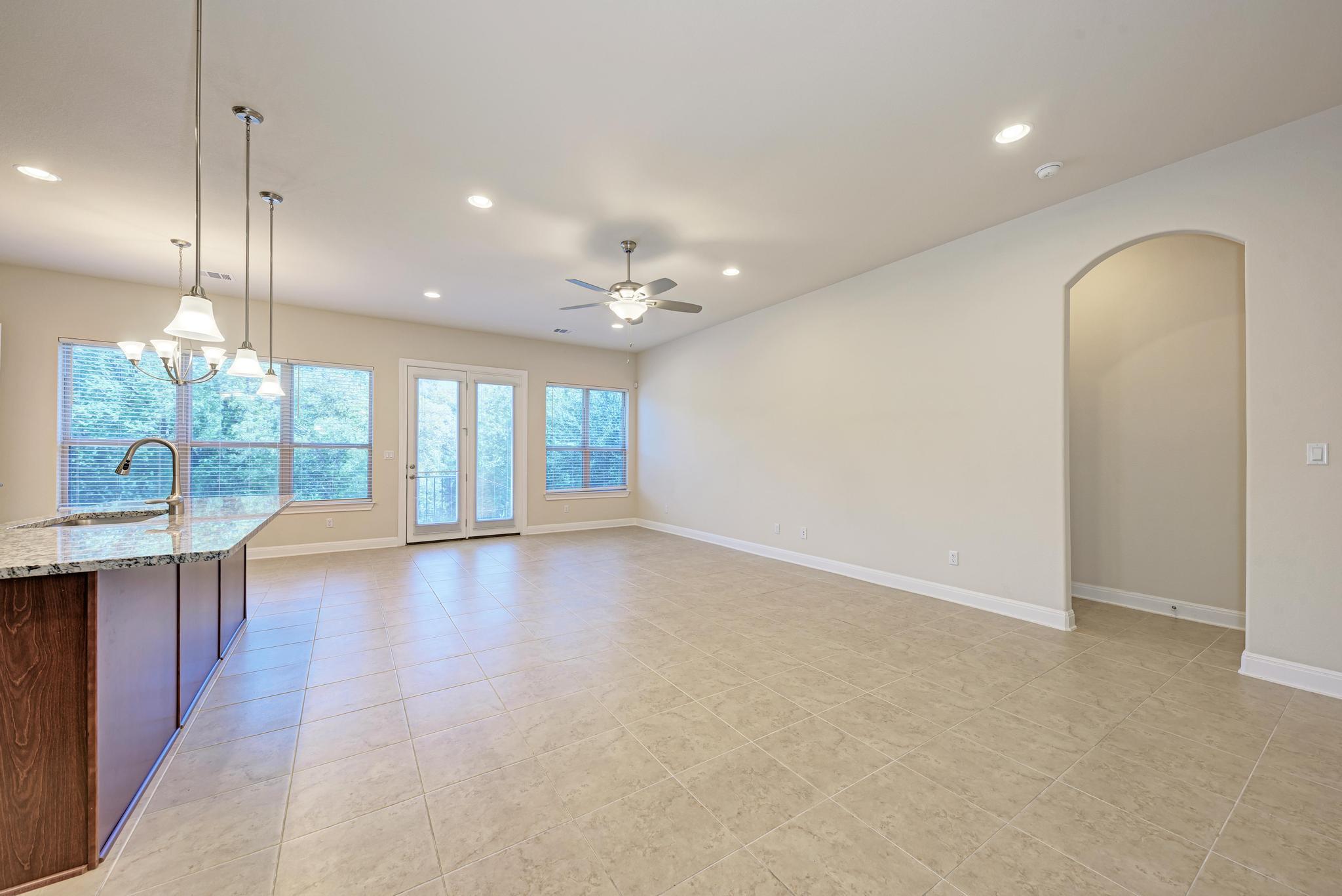 3750 E Palm Valley Blvd #35 Property Photo 6