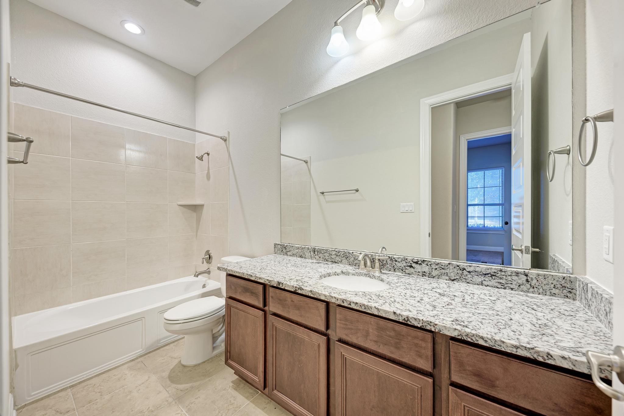 3750 E Palm Valley Blvd #35 Property Photo 28