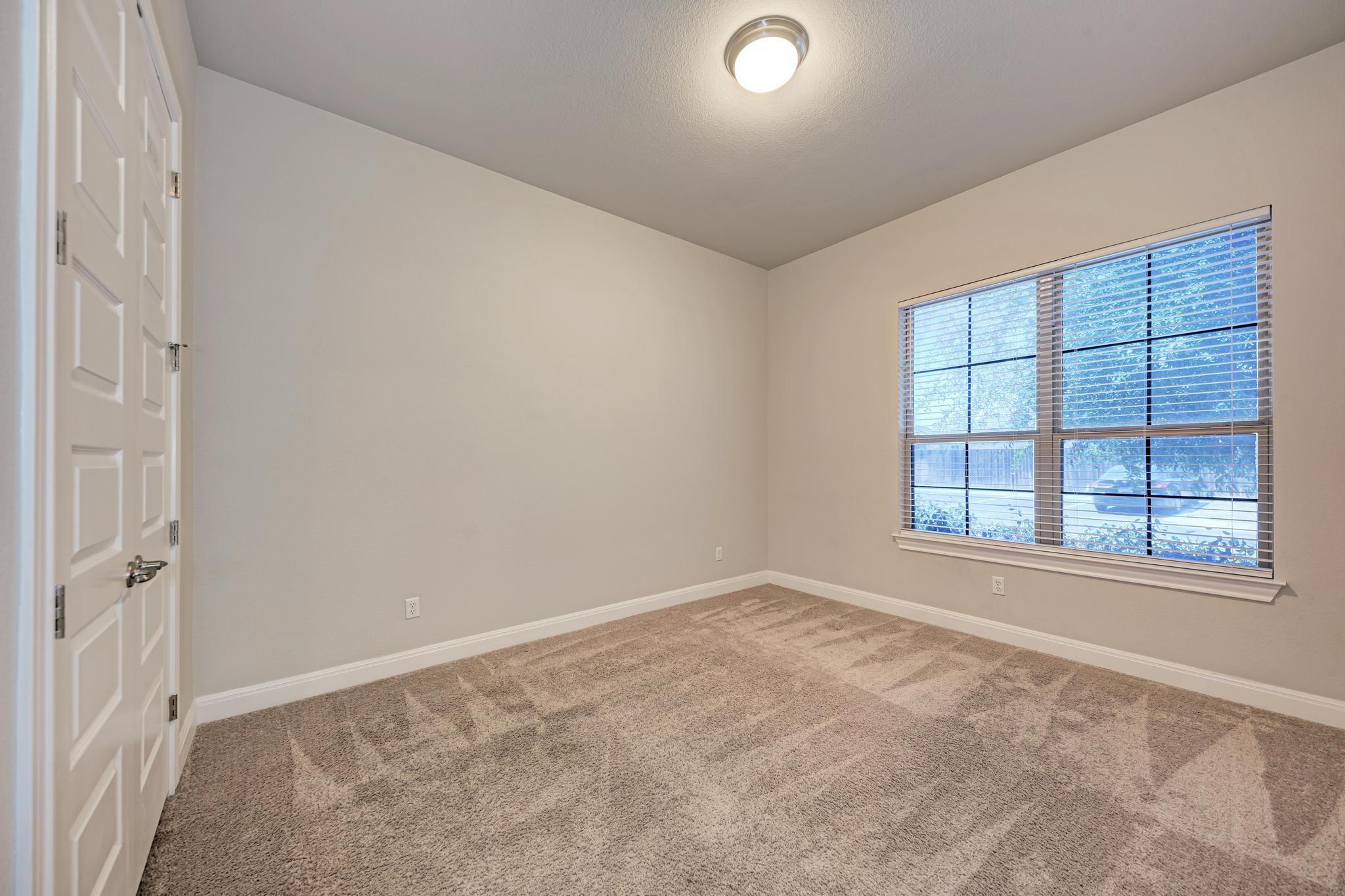 3750 E Palm Valley Blvd #35 Property Photo 29