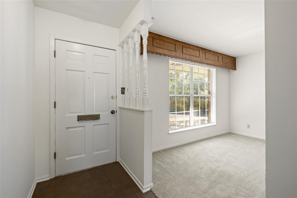 6706 Willamette Dr Property Photo 5