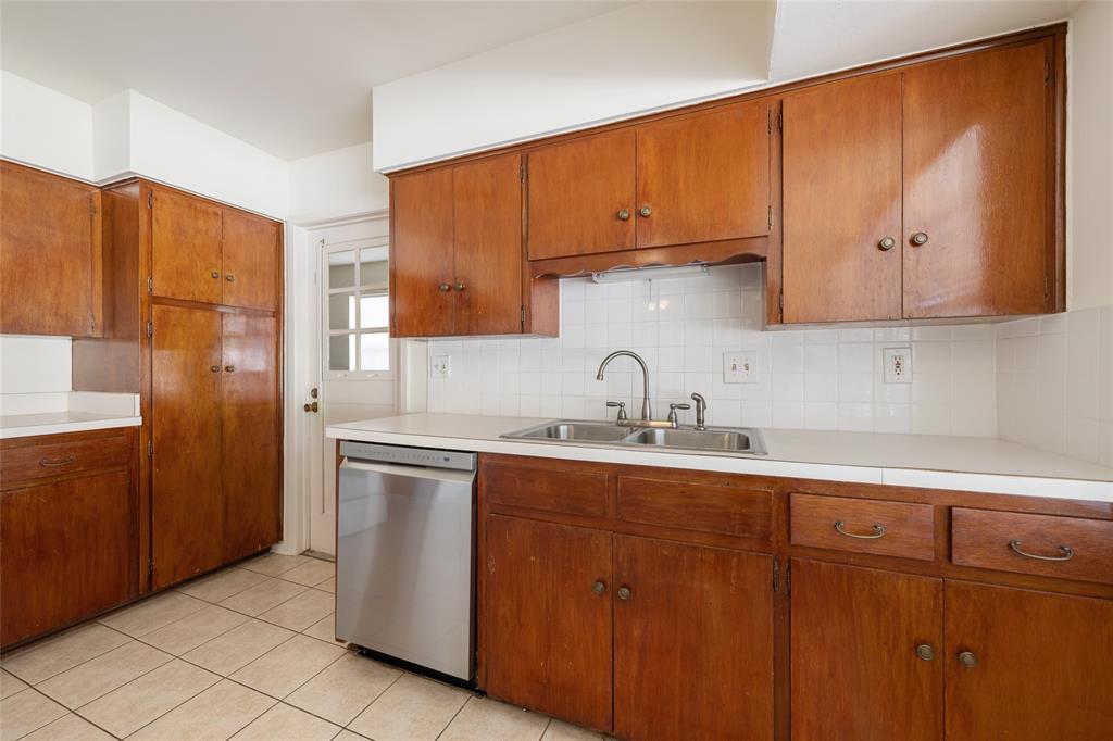 6706 Willamette Dr Property Photo 16