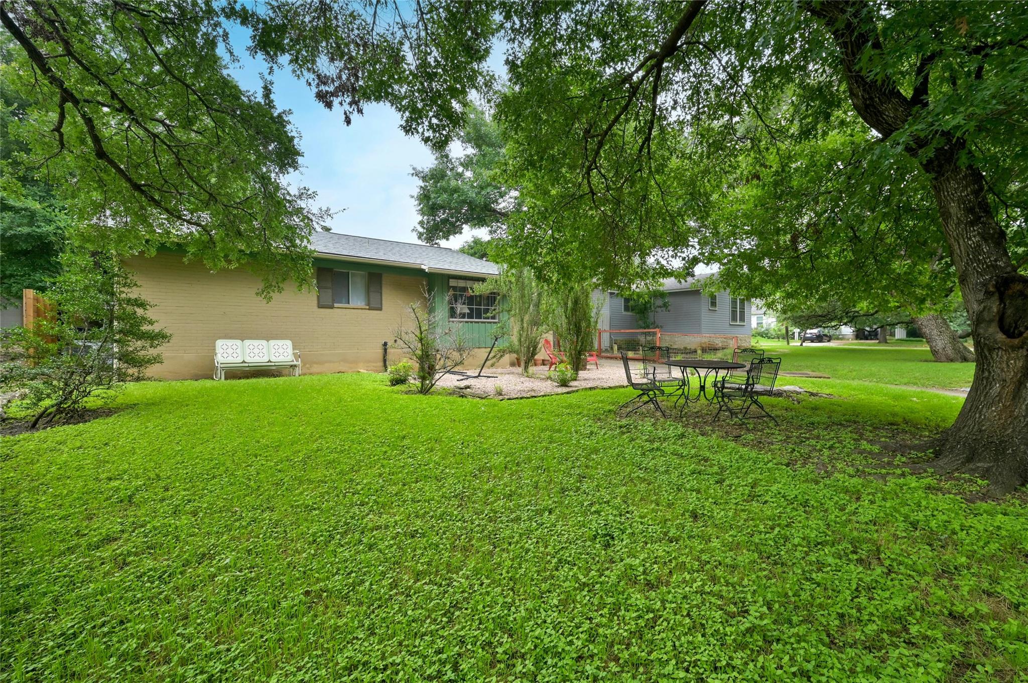 4603 Shoal Creek Blvd Property Photo 3