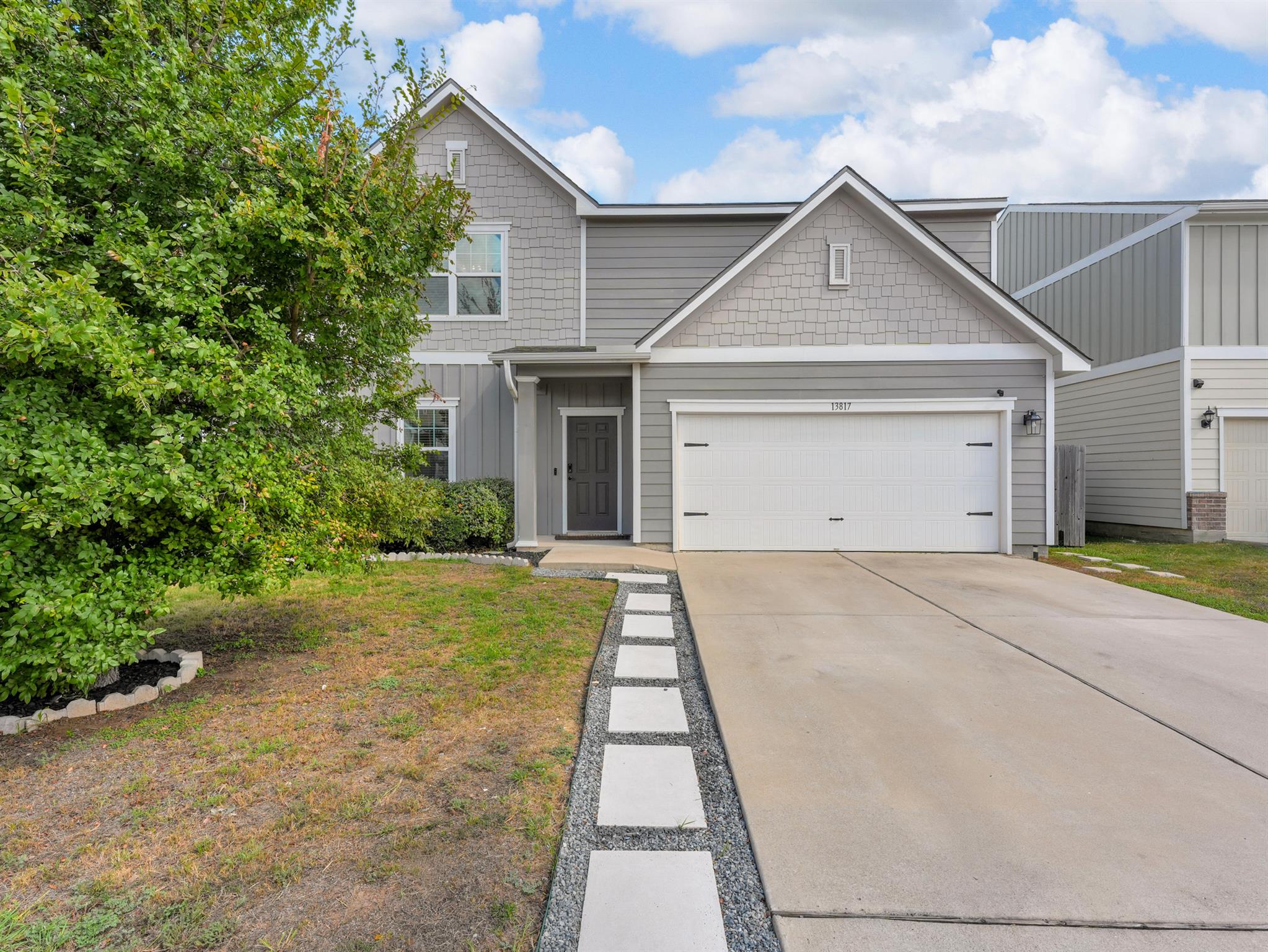 13817 Mark Christopher Way Property Photo 1