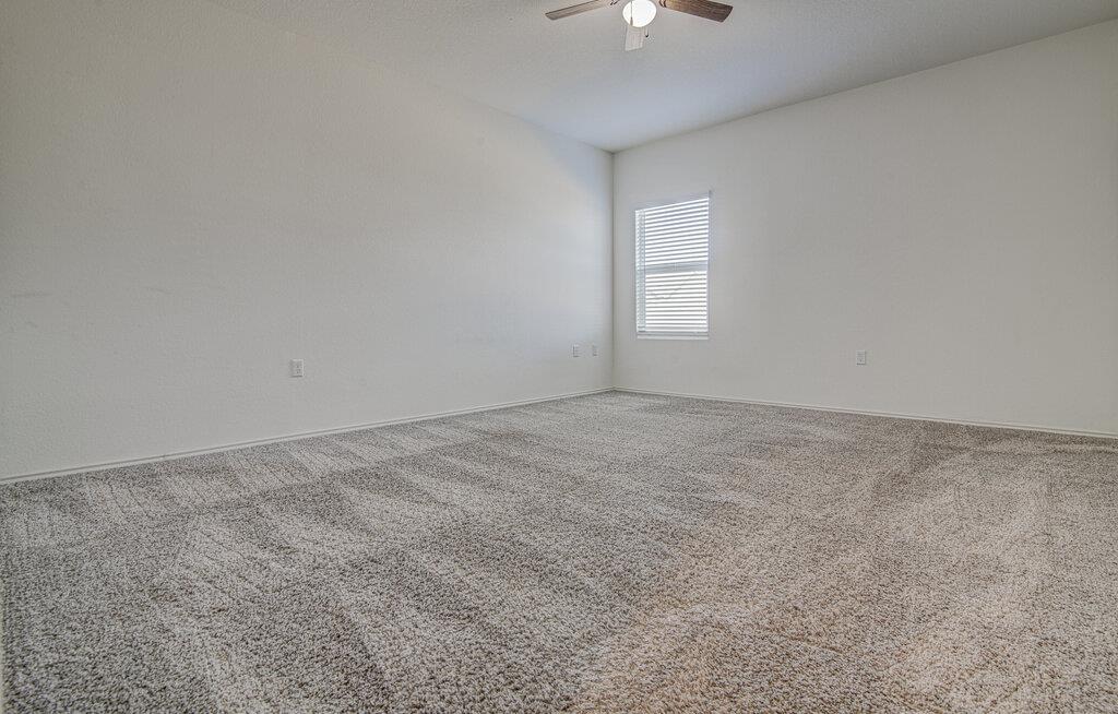 14112 Lyndora Ln Property Photo 9