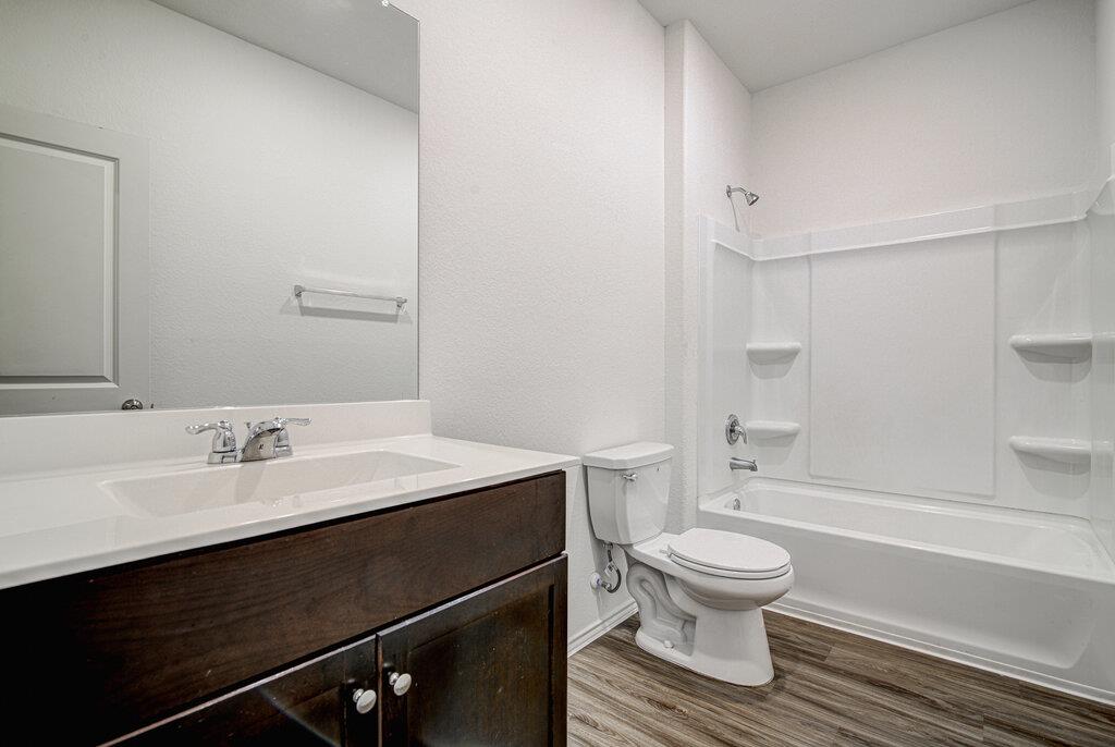 14112 Lyndora Ln Property Photo 14