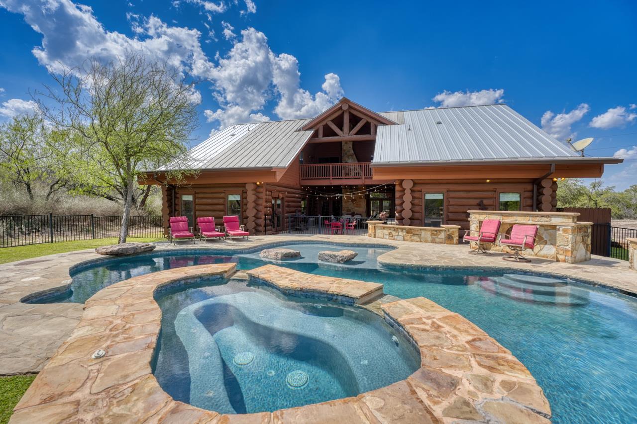 101 Log Country Cv Property Photo