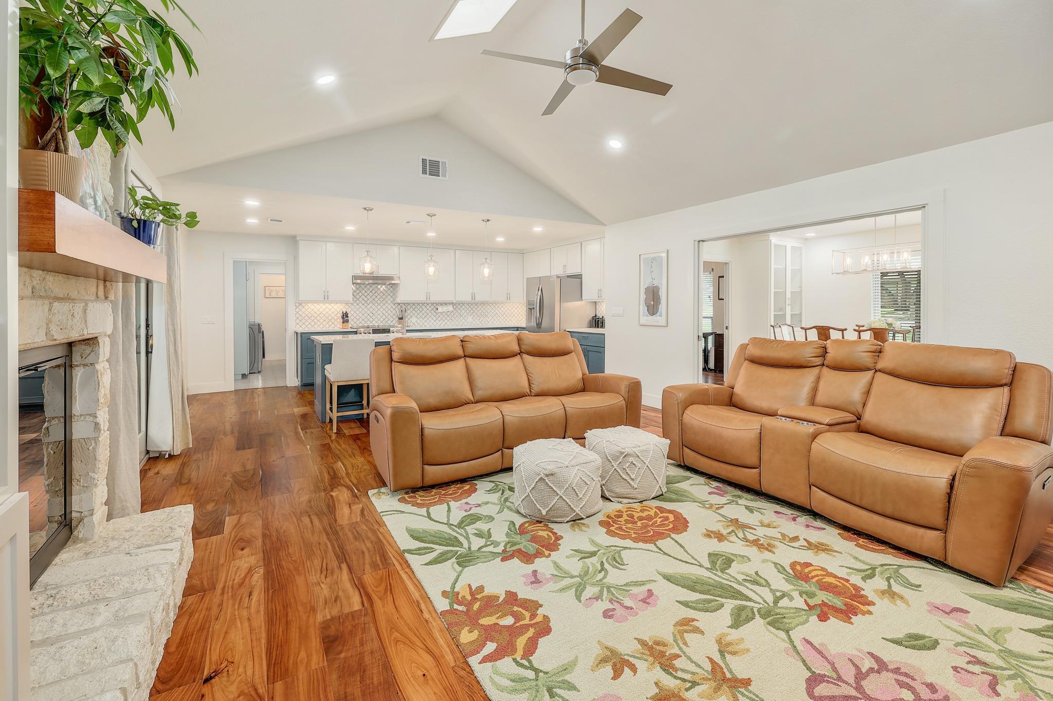 10706 Spicewood Club Dr Property Photo 6