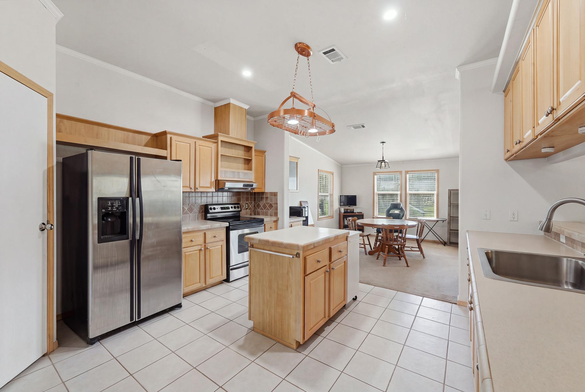 10100 Varisco Ln Property Photo 5