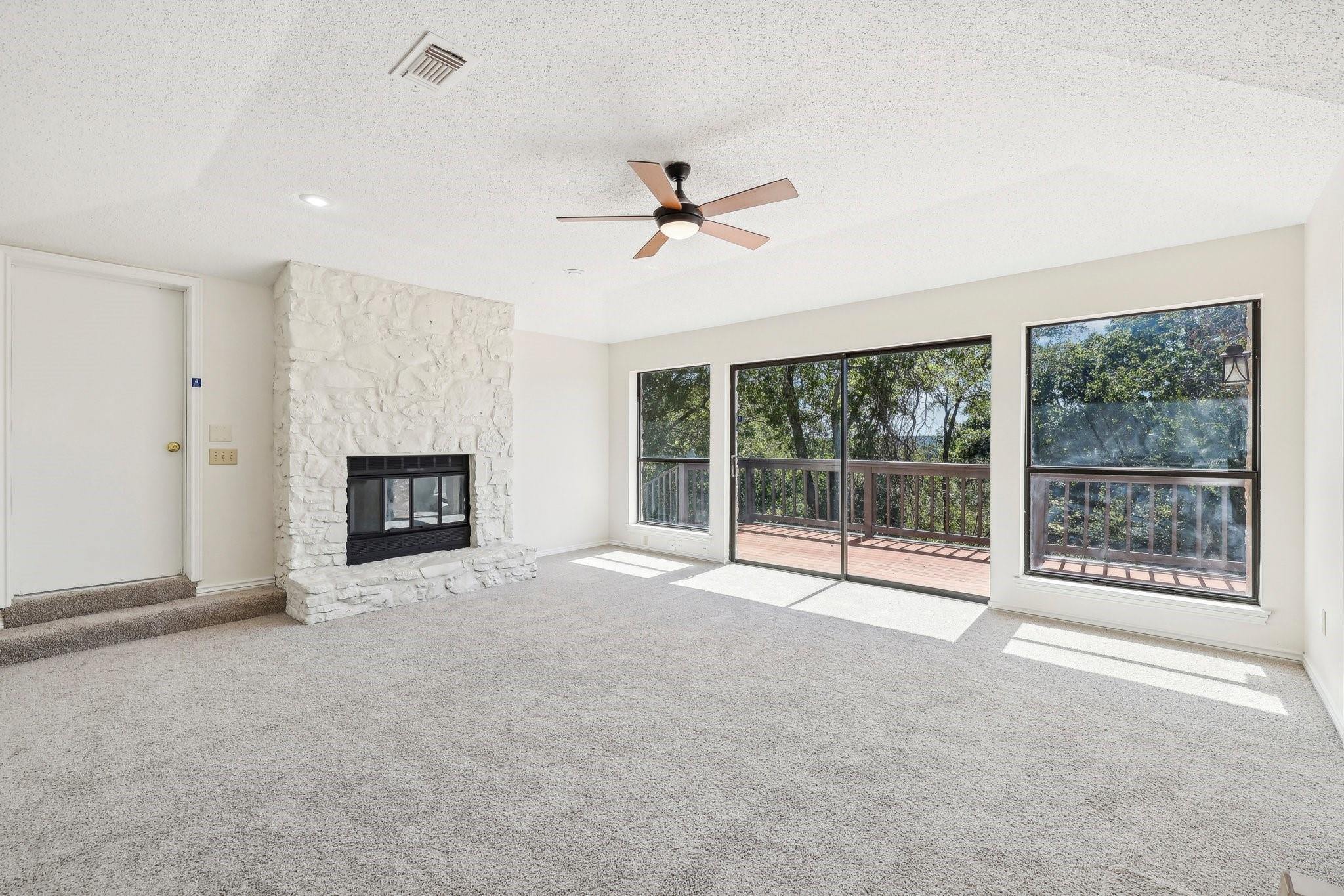 9215 Ashton Rdg Property Photo 3