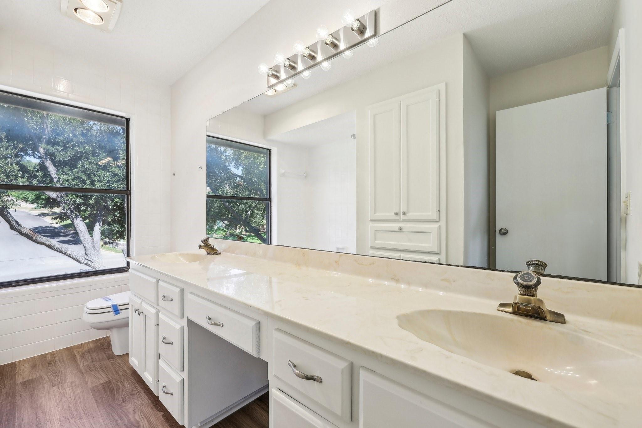 9215 Ashton Rdg Property Photo 15