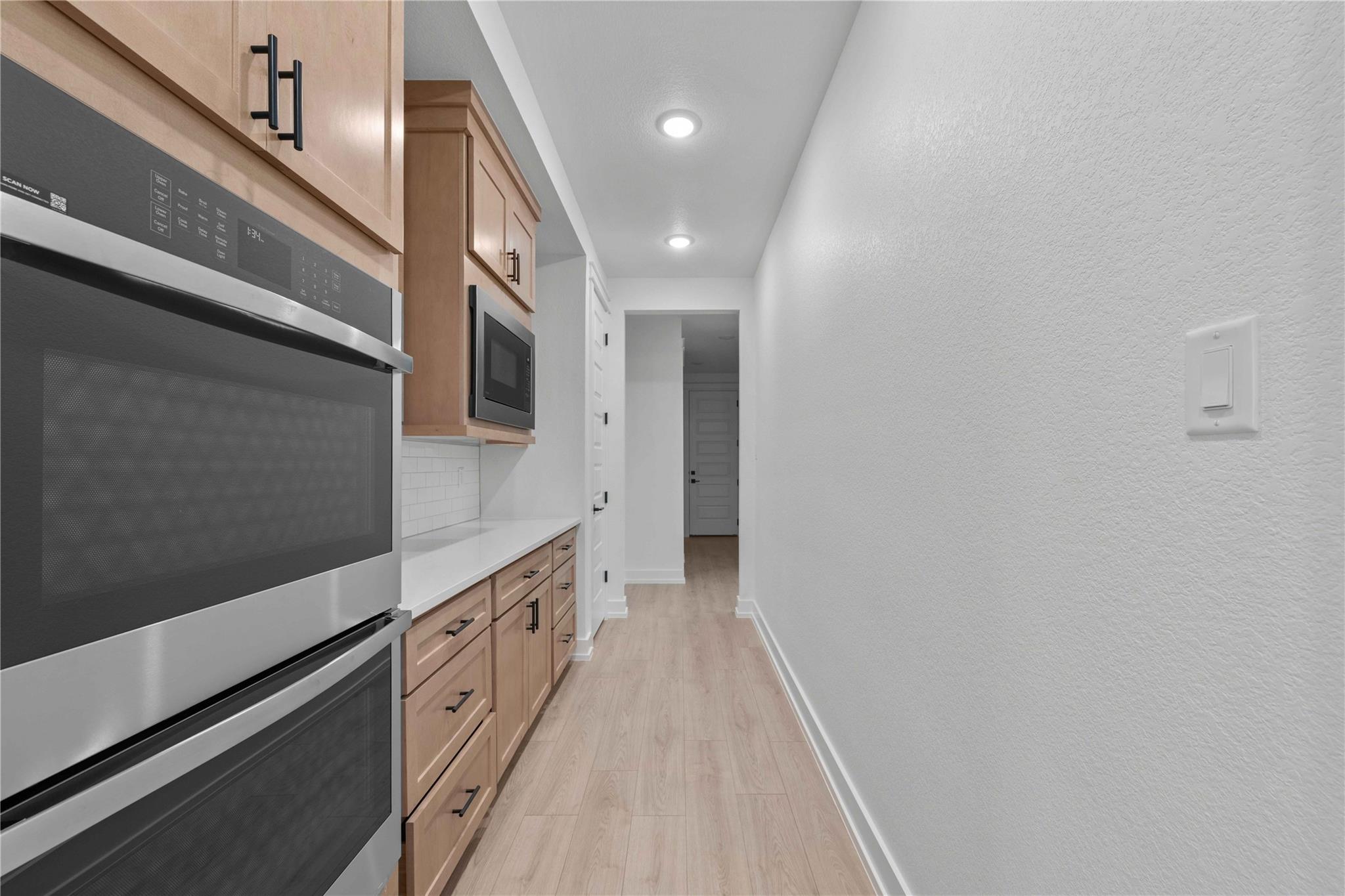 6775 Kings Mill Dr Property Photo 13