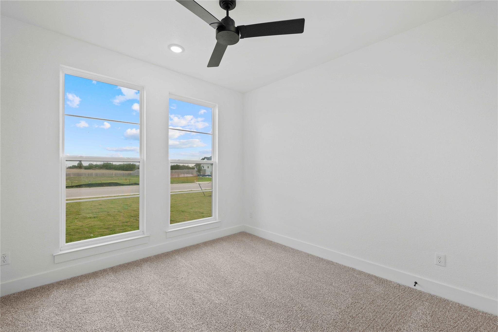 6775 Kings Mill Dr Property Photo 20