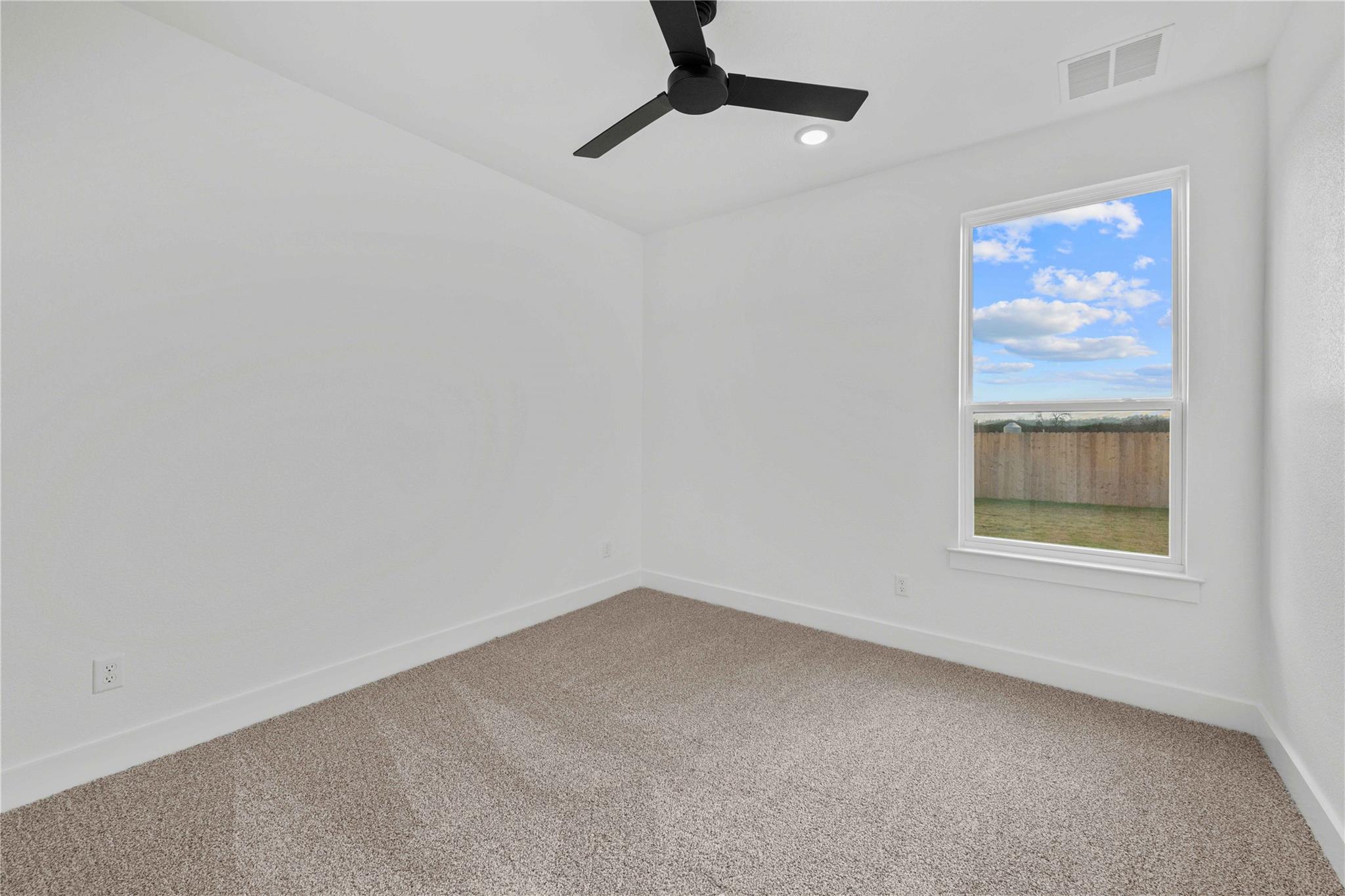 6775 Kings Mill Dr Property Photo 25