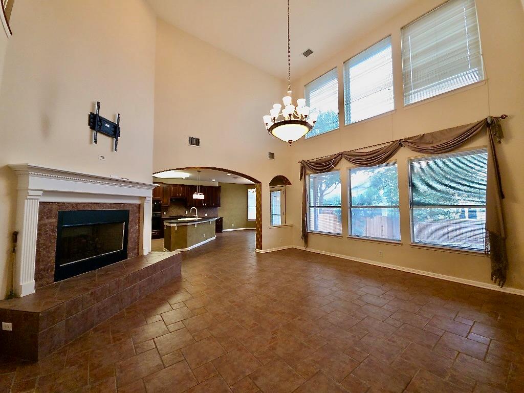 1103 Seton Hall Ln Property Photo 4