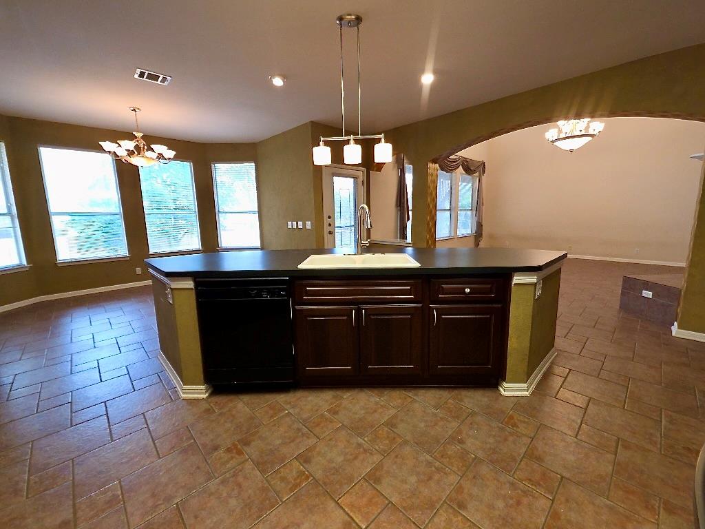 1103 Seton Hall Ln Property Photo 10