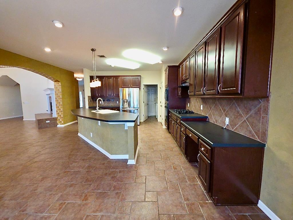 1103 Seton Hall Ln Property Photo 11