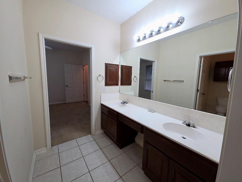 1103 Seton Hall Ln Property Photo 14