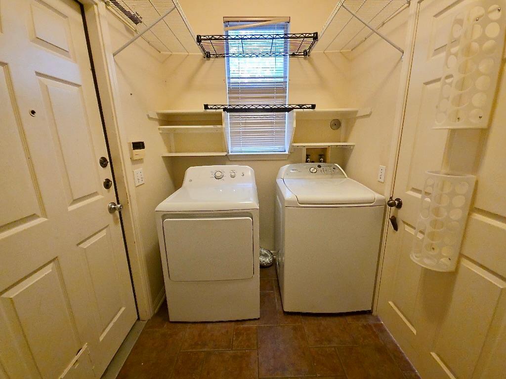 1103 Seton Hall Ln Property Photo 16
