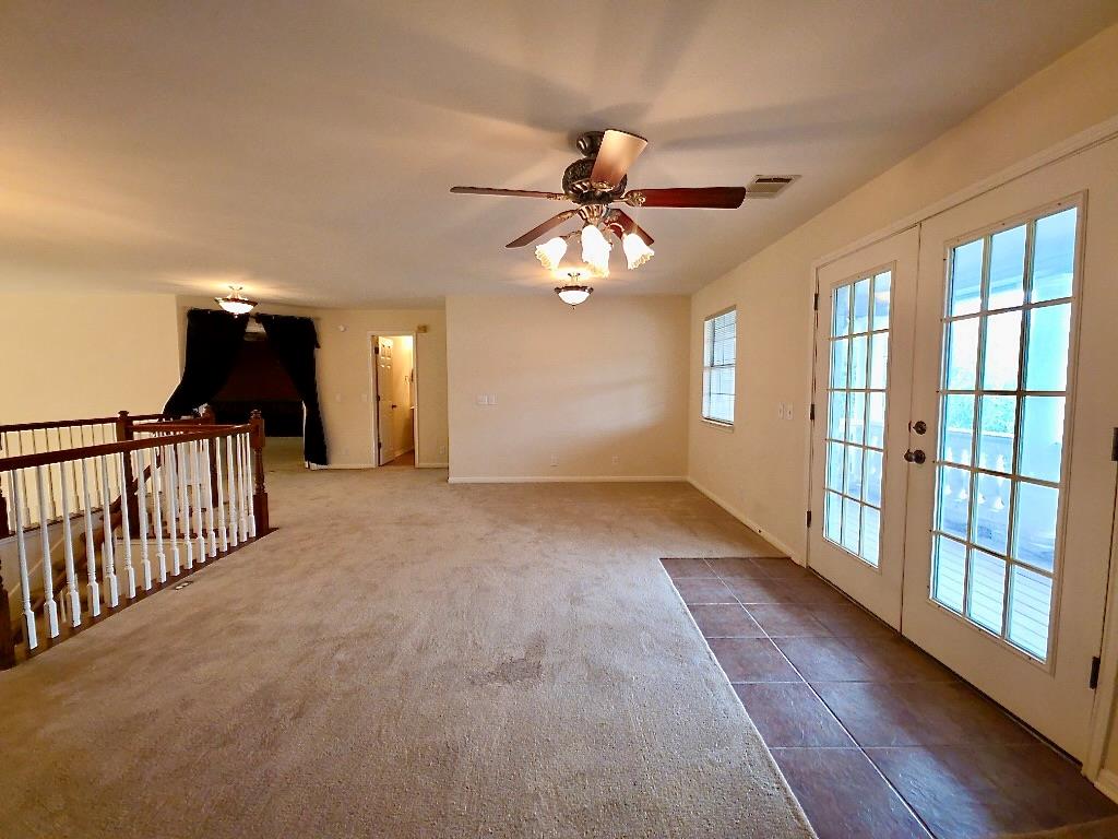 1103 Seton Hall Ln Property Photo 20