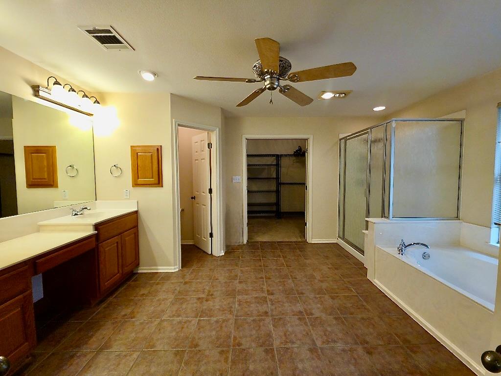 1103 Seton Hall Ln Property Photo 24