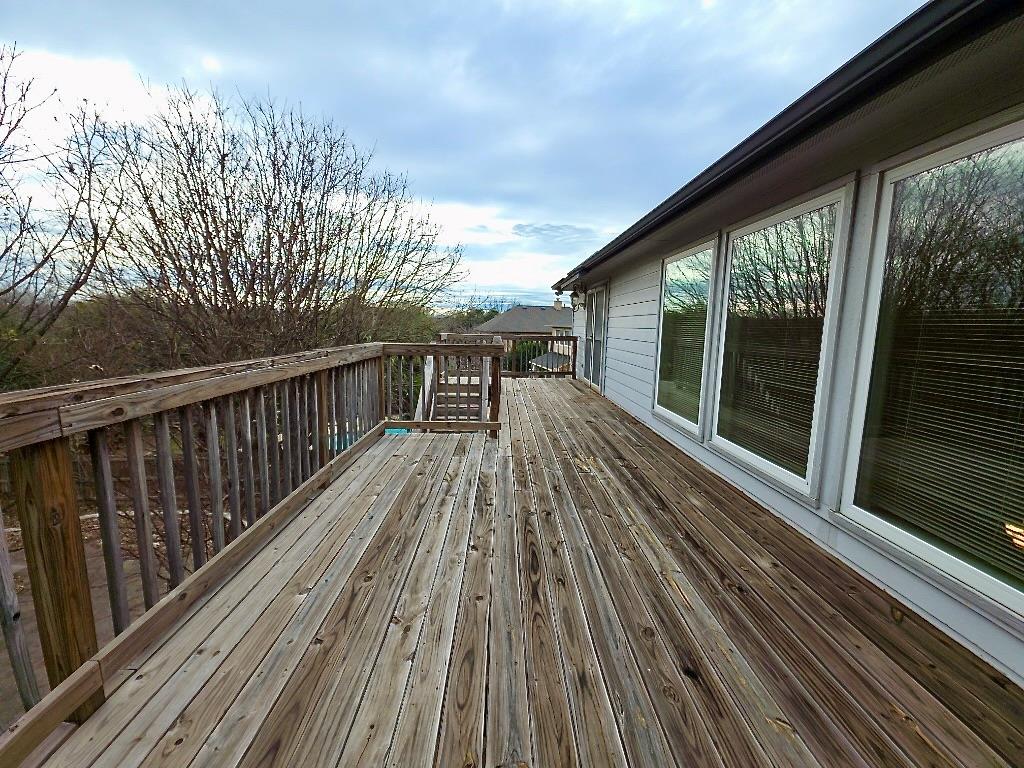 1103 Seton Hall Ln Property Photo 28