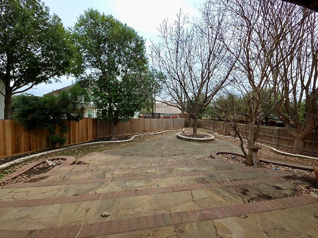 1103 Seton Hall Ln Property Photo 31