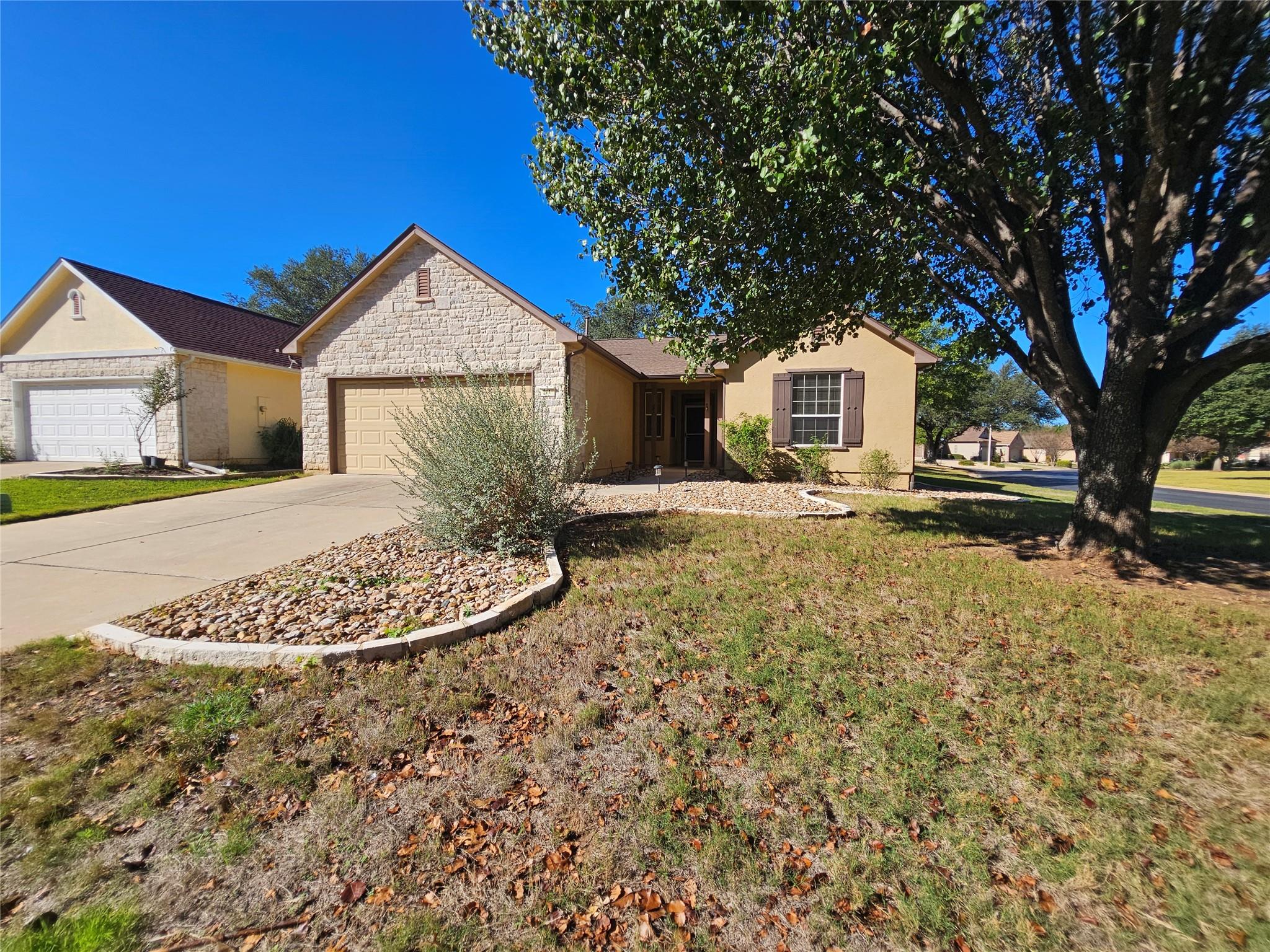 211 Red Poppy Trl Property Photo